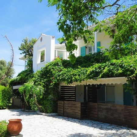 Agrambeli Rooms & Apartments Lefkada City Bagian luar foto