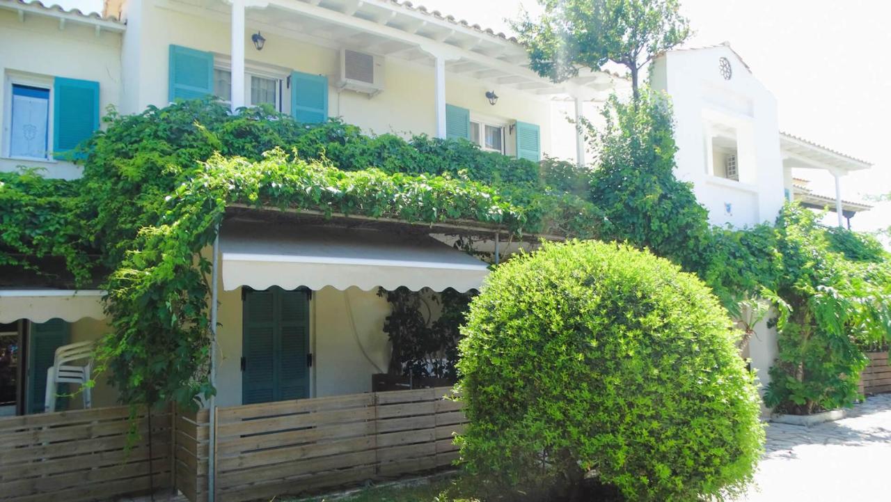Agrambeli Rooms & Apartments Lefkada City Bagian luar foto
