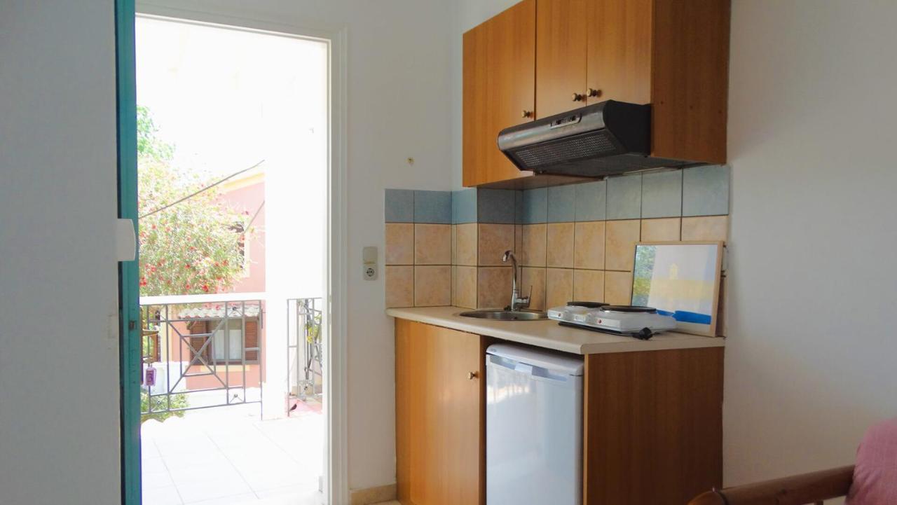Agrambeli Rooms & Apartments Lefkada City Bagian luar foto
