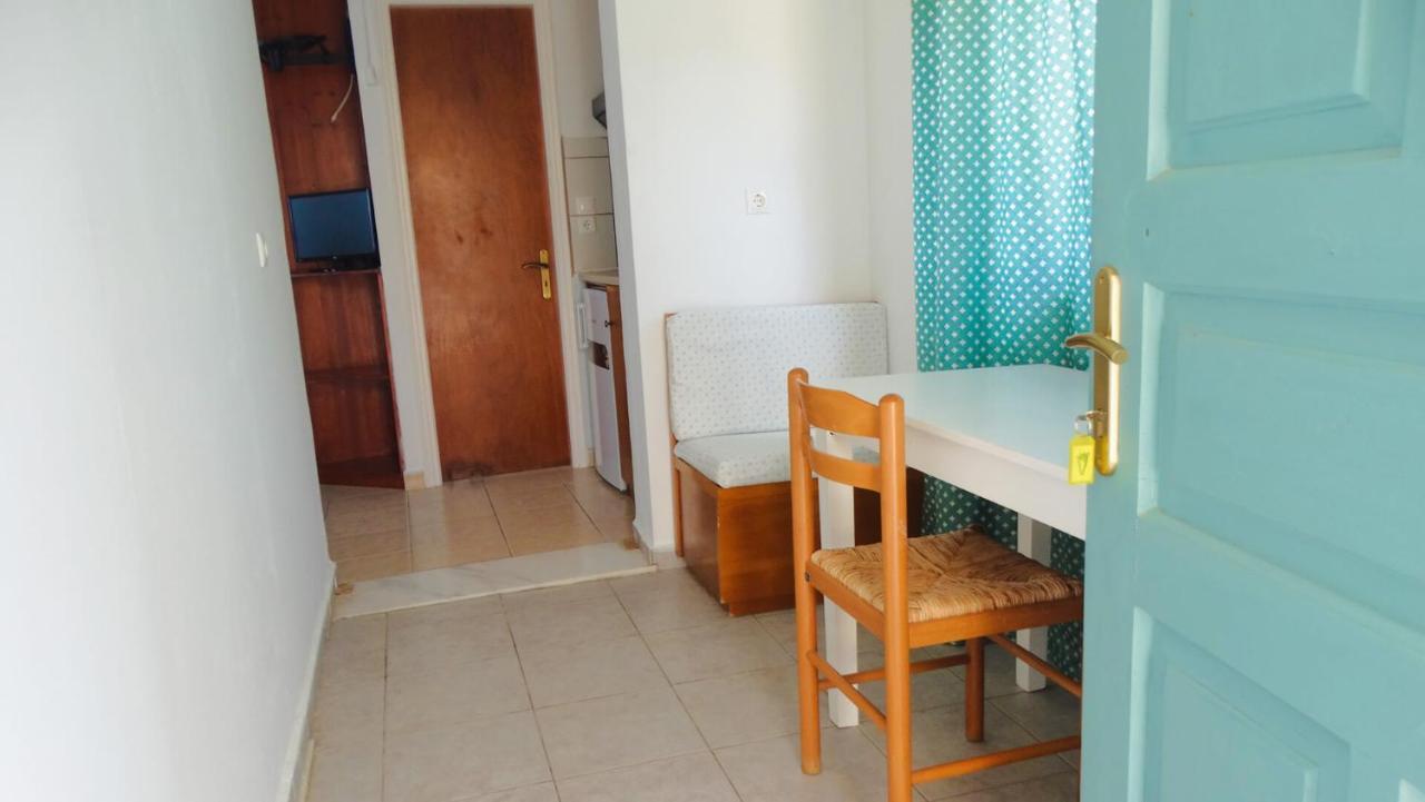 Agrambeli Rooms & Apartments Lefkada City Bagian luar foto