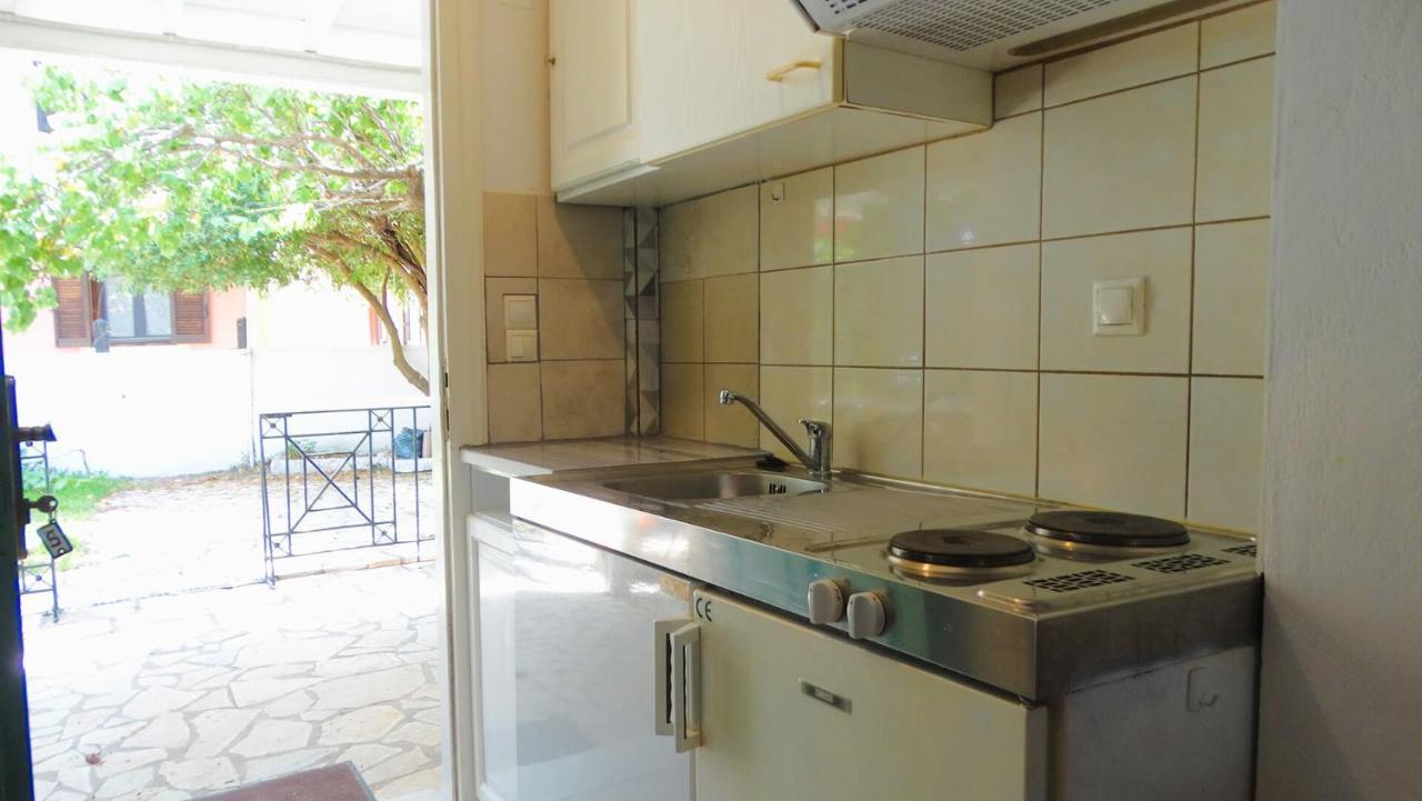 Agrambeli Rooms & Apartments Lefkada City Bagian luar foto